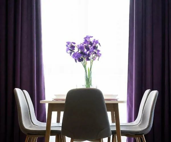 Avalonrestapartments Апартаменти